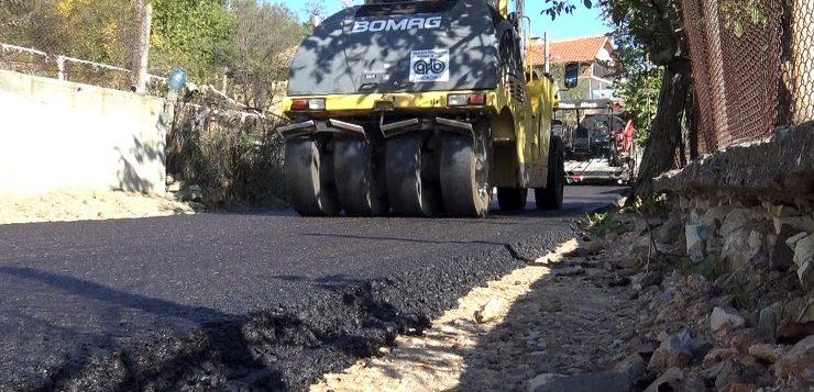 Две улици грейват с асфалт в село Рабово