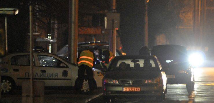 Полицаи завардиха града