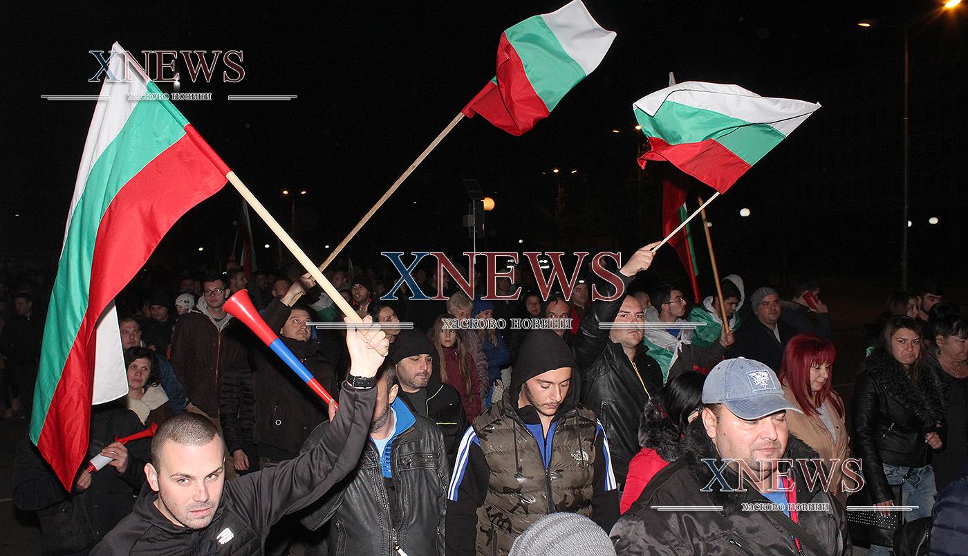 Неделният протест не проби кордона в Димитровград