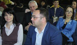 Общински служители сбъднаха коледните желания на децата от приемните семейства в Хасково Общински служители сбъднаха коледните желания на децата от приемните семейства в Хасково