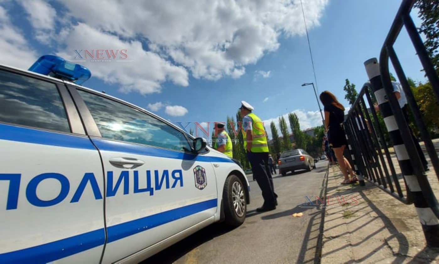 Възрастна хасковлийка гепи портмоне, задържаха други двама