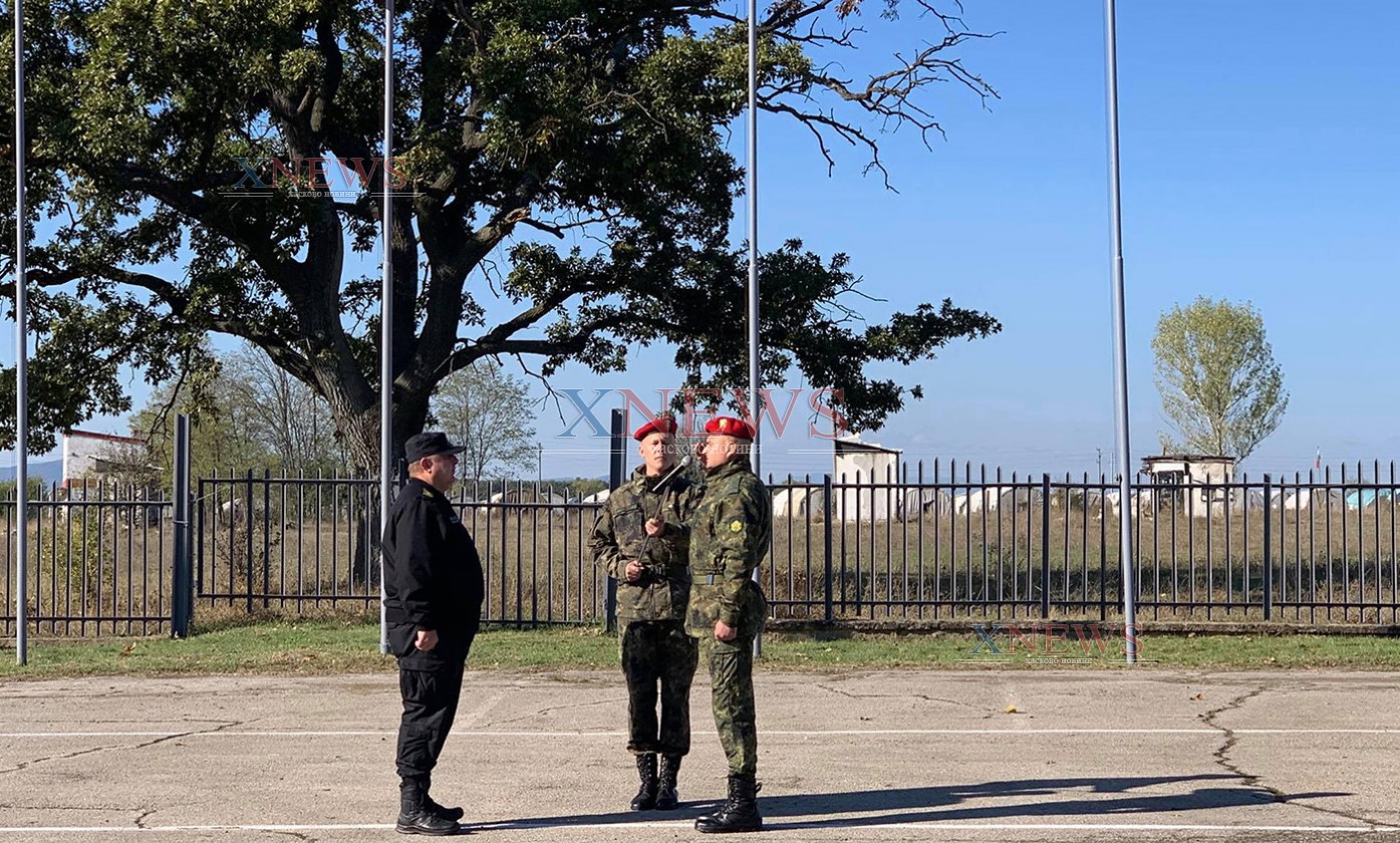 Кракачанов днес, утре Румен Радев на учебен полигон „Корен" Кракачанов днес, утре Румен Радев на учебен полигон „Корен"