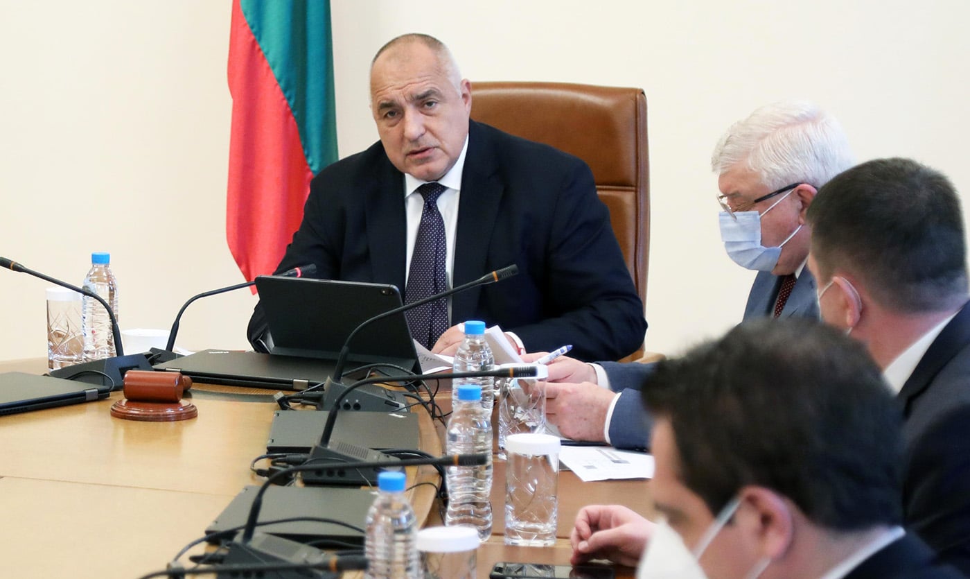 Премиерът Борисов: Парите за хората на първа линия идват благодарение на битката ни с контрабандата