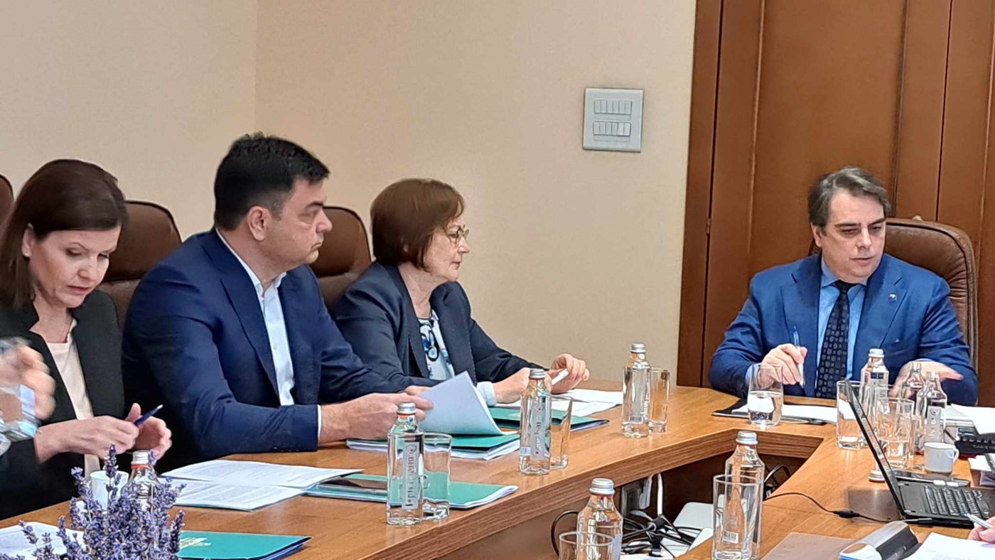 Кметове обсъдиха с финансовия министър Бюджет 2024 за общините