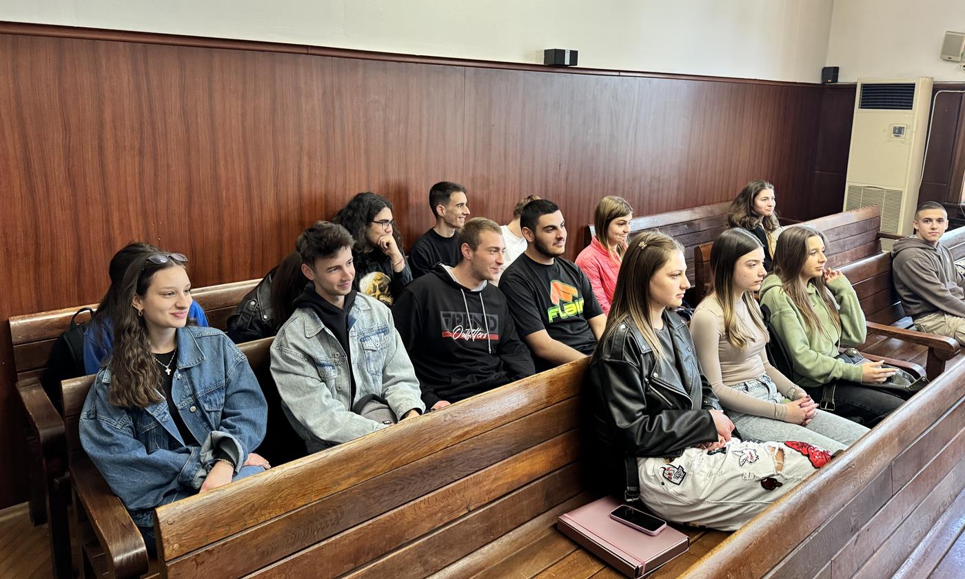 Пътните нарушения тема на открит урок в хасковския съд