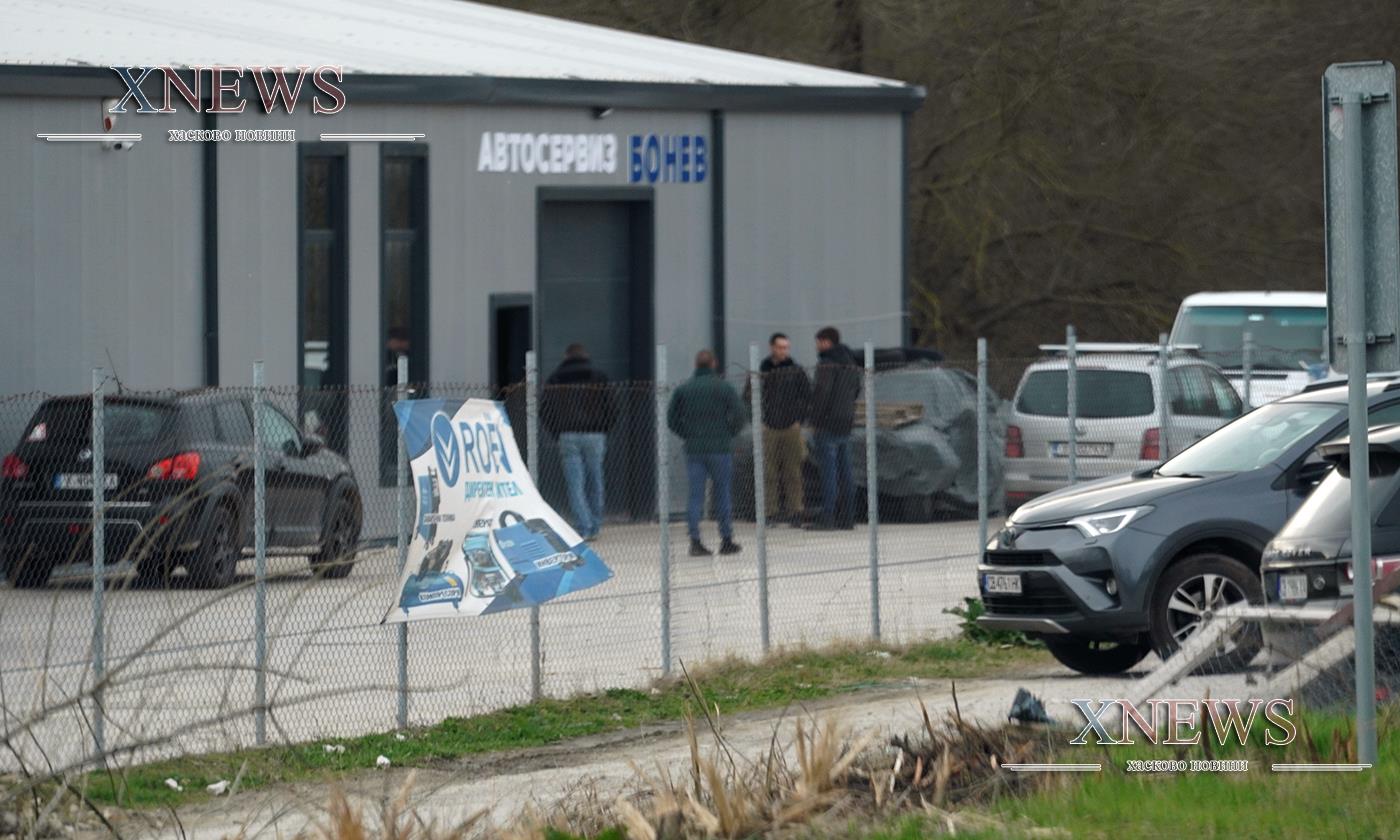 Задържаха двама с 27 кг дрога в Клокотница (снимки) Задържаха двама с 27 кг дрога в Клокотница (снимки)