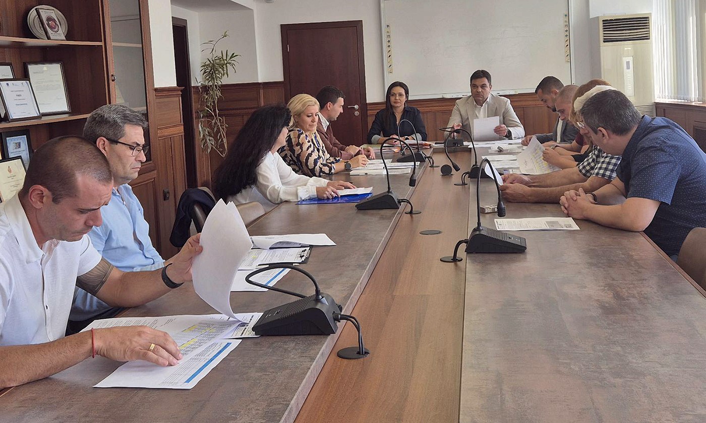 Партиите се договориха за състава на СИК в Димитровград