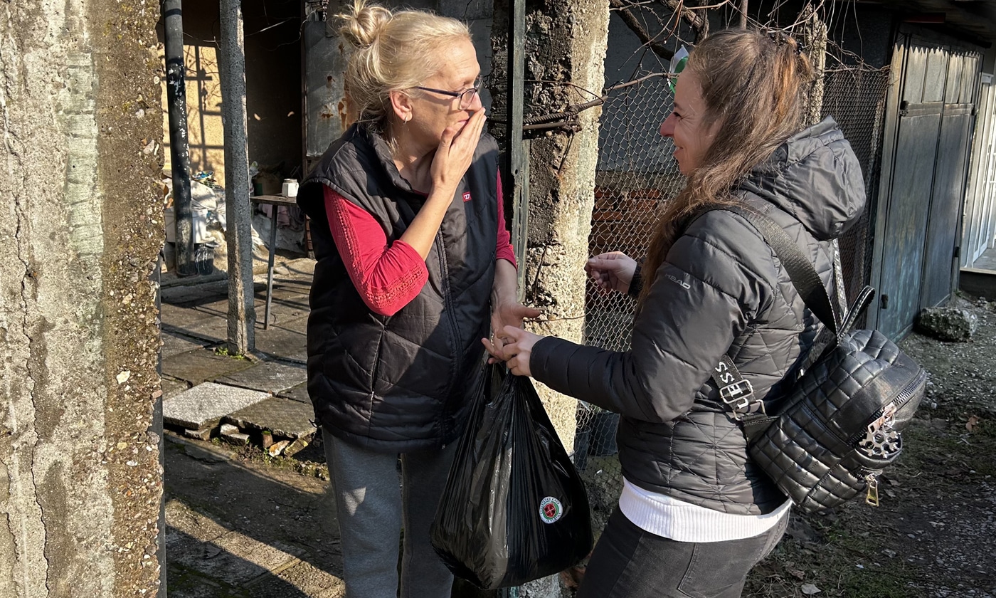 Споделената трапеза зарадва десетки семейства