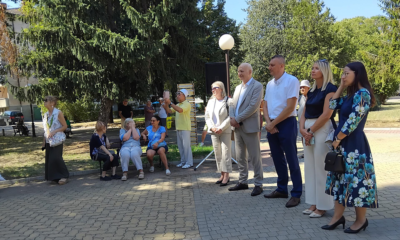 Представиха новия календар на Община Димитровград от древността до съвремието Представиха новия календар на Община Димитровград от древността до съвремието
