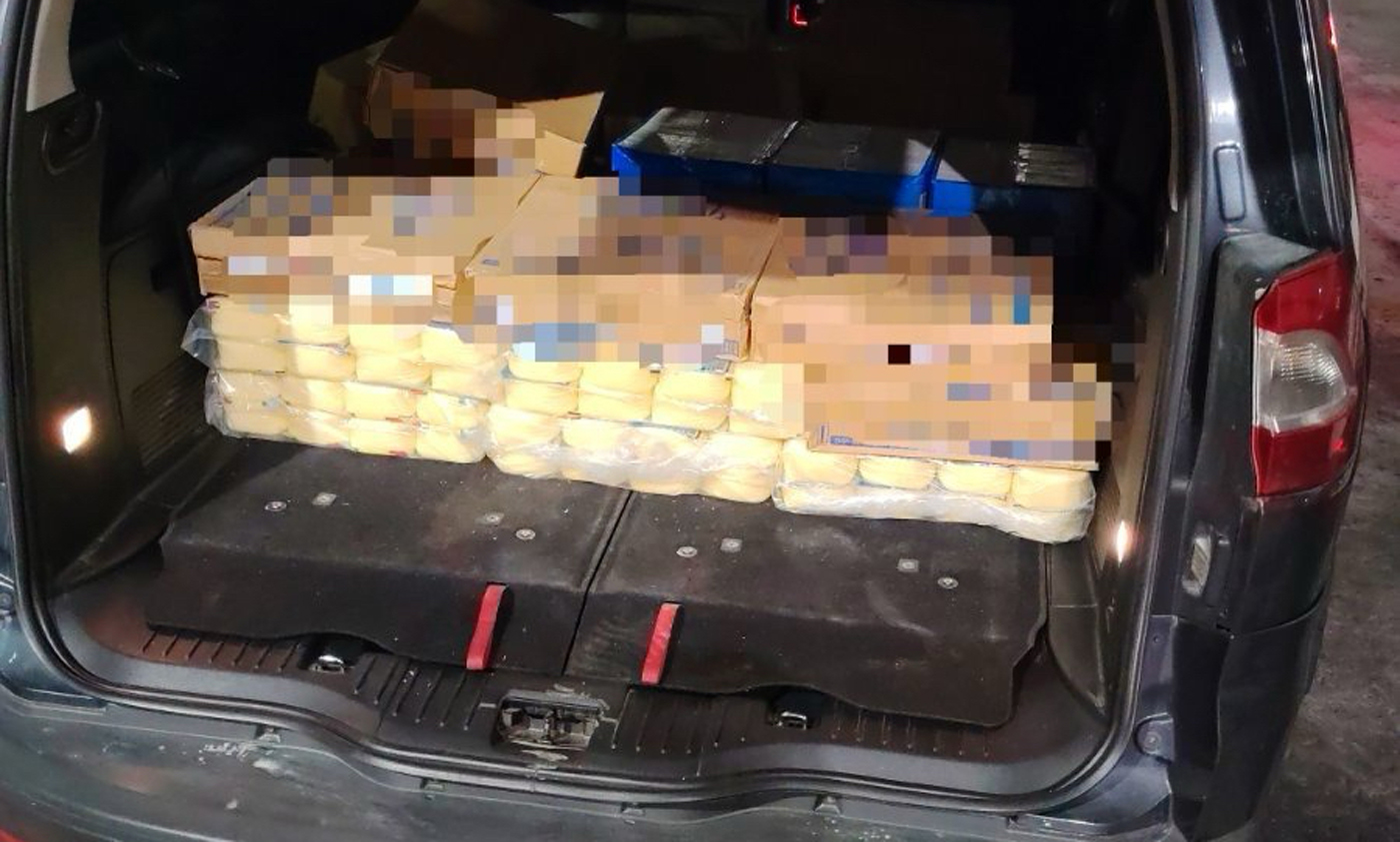 Над половин тон млечни продукти без документи иззе БАБХ на Капитан Андреево Над половин тон млечни продукти без документи иззе БАБХ на Капитан Андреево